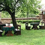 Izvora - Garden Retreat
