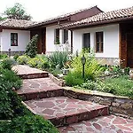 Hotell Izvora - Garden Retreat