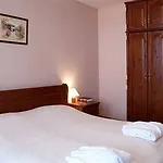 Izvora - Garden Retreat Arbanasi