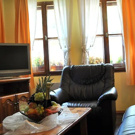 Izvora - Garden Retreat