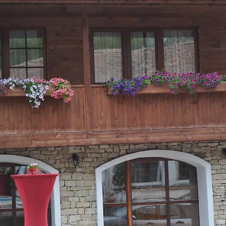 Izvora - Garden Retreat ارباناسي