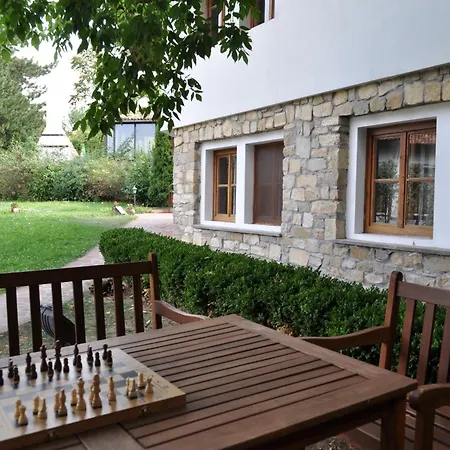 Hotel Izvora - Garden Retreat Arbanasi