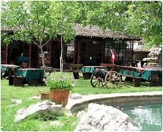 Izvora - Garden Retreat ارباناسي