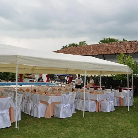 Izvora - Garden Retreat Arbanasi