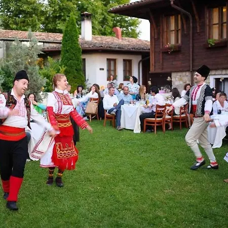 Izvora - Garden Retreat Szálloda Arbanaszi