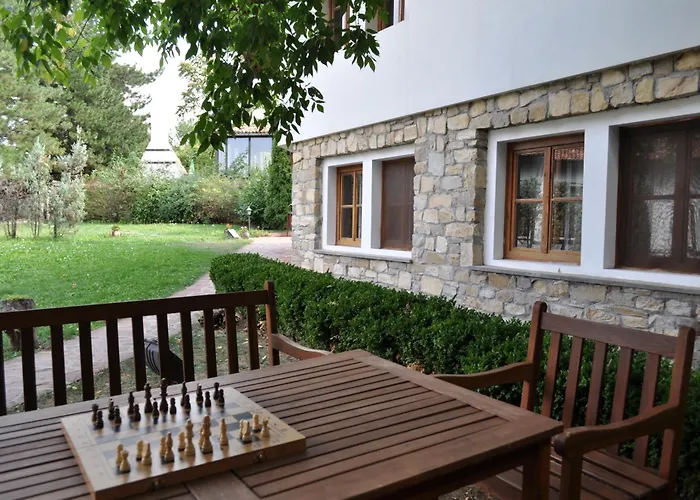 Hotel Izvora - Garden Retreat Arbanasi