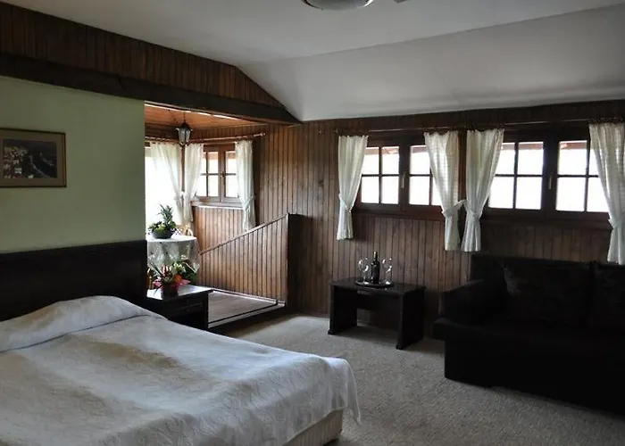 Izvora - Garden Retreat