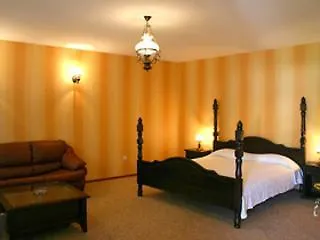 Izvora - Garden Retreat Отель